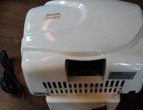Máy sấy tay American Standard WF-8005