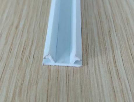 Nẹp chỉ âm tường chữ U - V10